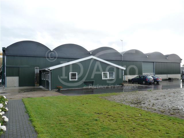 Serrestal voor 80 melkkoeien en jongvee