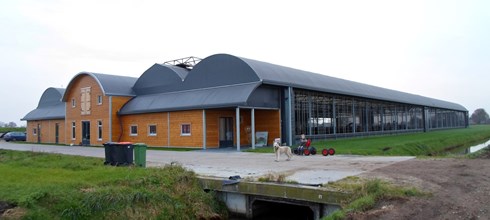 Serrestal met vrijloop in Vinkenbuurt (Ov)